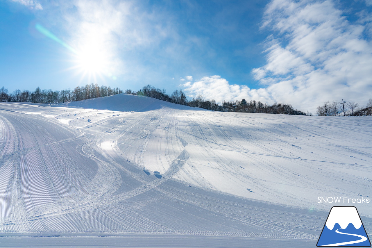 美唄国設スキー場｜豪雪・美唄からメリークリスマス！現在、道内屈指の積雪量。ということで、コンディションは最高です！